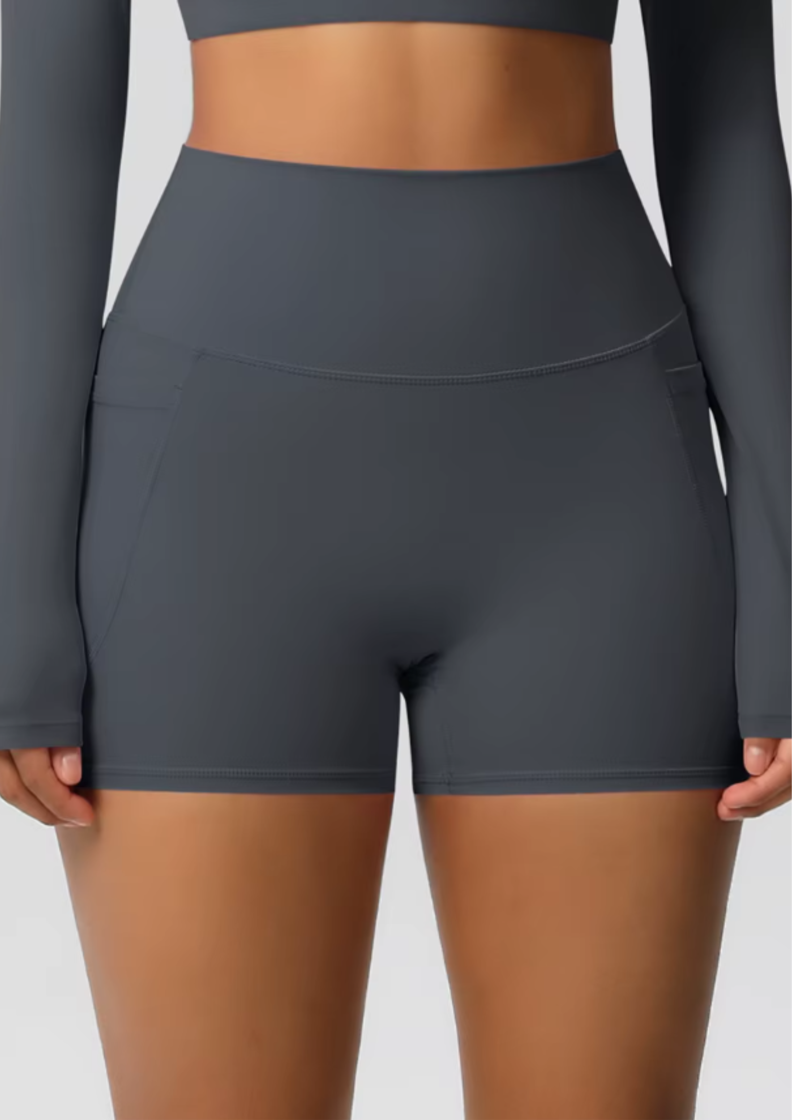 SHORT MOOVINA