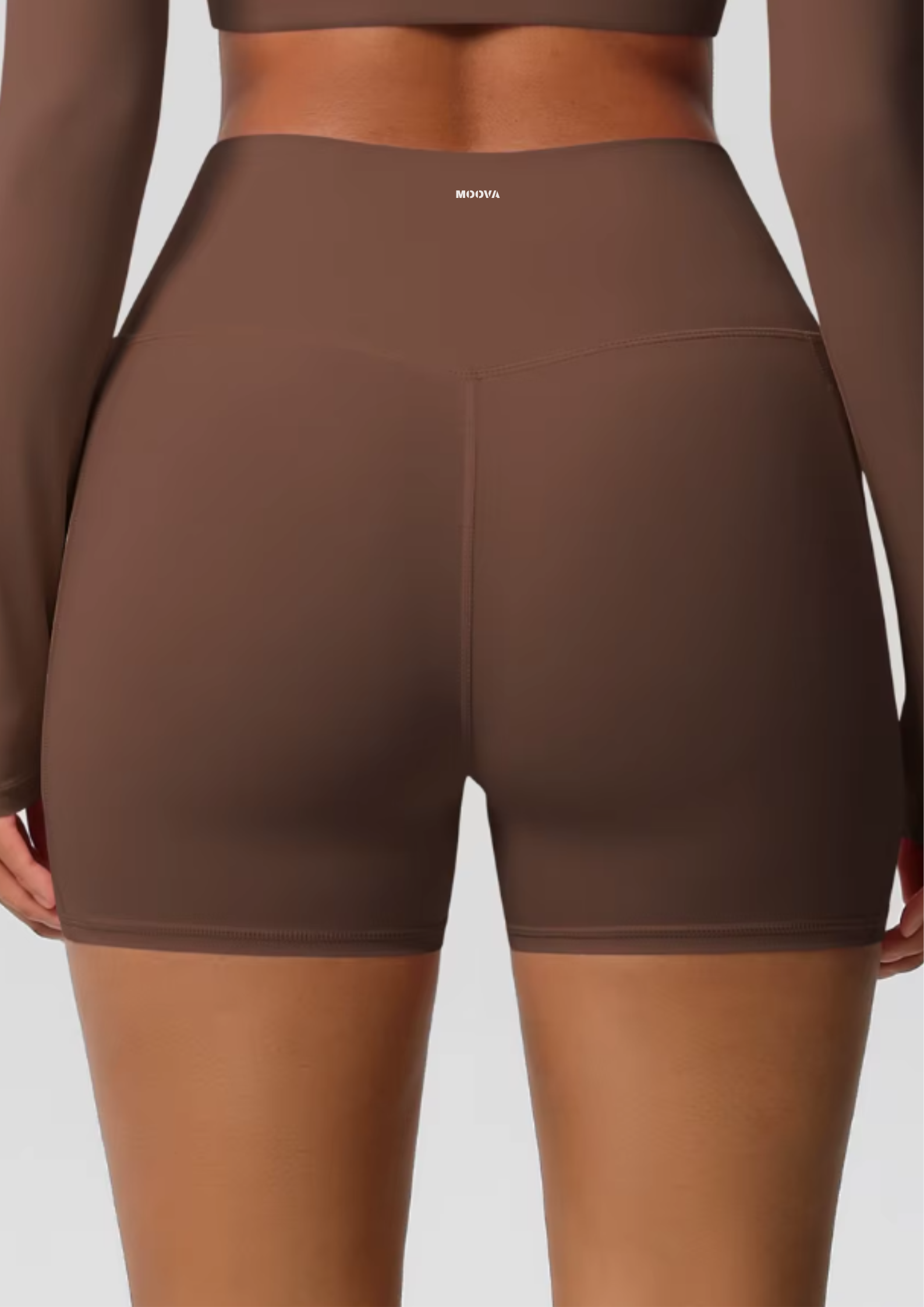 SHORT MOOVINA