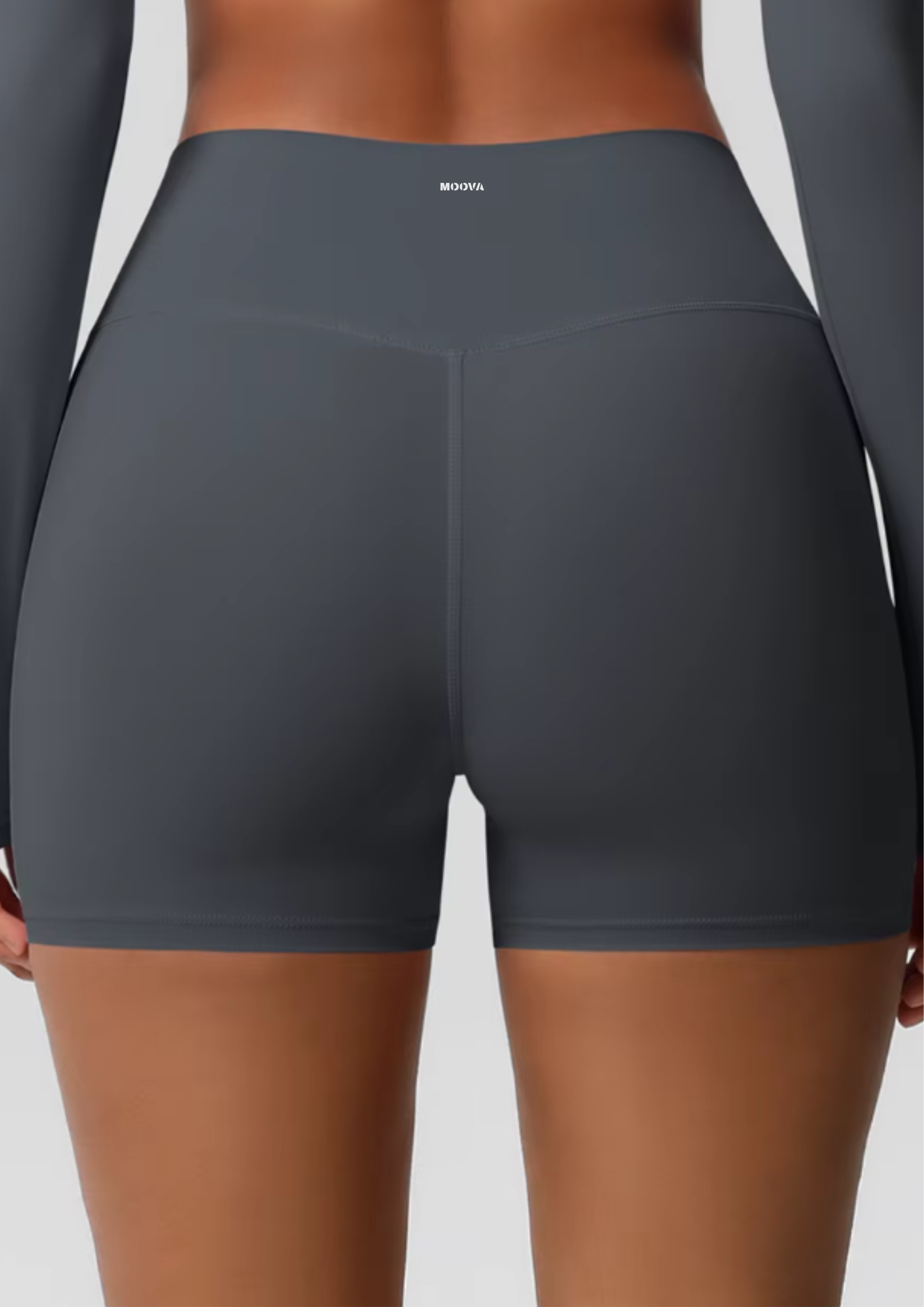 SHORT MOOVINA